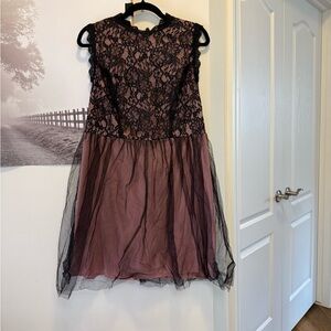 ✨3/$30✨SHEIN Black and Mauve Lace/Mesh Midi Dark Romantic Dress size 1X $20